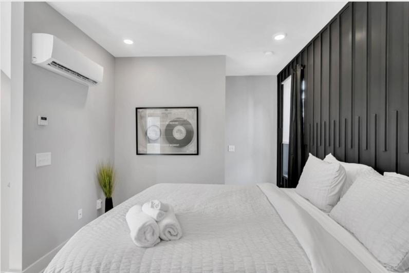 10 Min Drive Downtown, Roof Deck, Pet Friendly Casa vacanze Nashville
